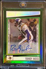 Randy Moss [Signature End Zone] Football Cards 2022 Panini Score Prices