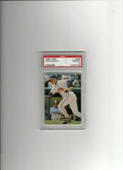 Tom Glavine #566 Baseball Cards 1998 Fleer Prices