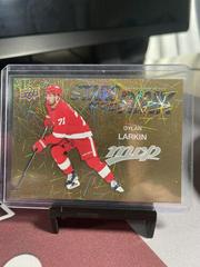 Dylan Larkin [Gold] #SS-18 Hockey Cards 2023 Upper Deck MVP Stars of the Rink Prices