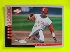 Barry Larkin #64 Baseball Cards 1998 Score Prices