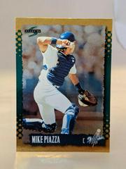 Mike Piazza [Gold Rush] #17 Baseball Cards 1995 Score Prices