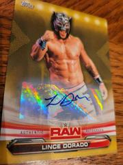 Lince Dorado [Autograph Gold] #45 Wrestling Cards 2019 Topps WWE RAW Prices