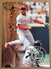 Barry Larkin #9 Baseball Cards 1995 Leaf Great Gloves Prices