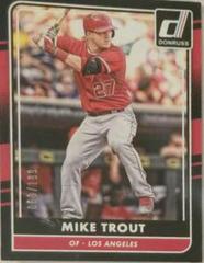Mike Trout [Batting Black Border] #83 Baseball Cards 2016 Panini Donruss Prices