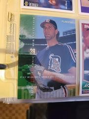Mike Henneman #56 Baseball Cards 1995 Fleer Prices