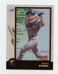 Mike Piazza [Refractor] #18 Baseball Cards 1998 Bowman Chrome Prices
