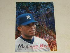 Mariano Rivera [Row 0] Baseball Cards 1997 Flair Showcase Prices