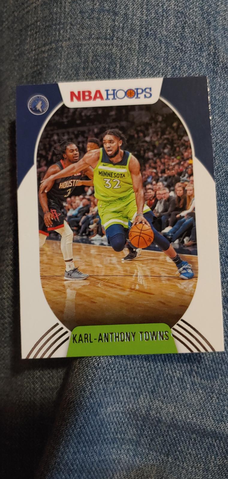 Karl-Anthony Towns #36 Prices | 2020 Panini Hoops | Basketball Cards