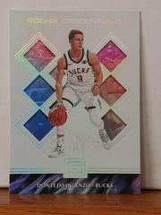 Donte DiVincenzo Basketball Cards 2018 Panini Status Rookie Credentials Prices