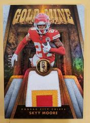 Skyy Moore [White Gold] #17 Football Cards 2023 Panini Gold Standard Mine Prices