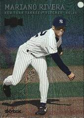 Mariano Rivera [Emerald] #135 Baseball Cards 2000 Metal Prices