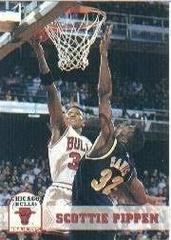 Scottie Pippen #32 Basketball Cards 1993 Hoops Prices