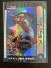 Ivan Rodriguez [Refractor] Baseball Cards 1999 Bowman Chrome International Prices