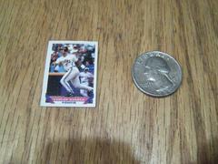 Carlos Baerga #221 Baseball Cards 1993 Topps Micro Prices