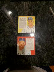 Pee Wee Reese #17 Baseball Cards 1955 Red Man Tobacco Prices