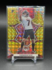 Younghoe Koo [Gold] #9 Football Cards 2022 Panini Mosaic Prices