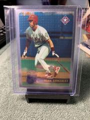 Juan Gonzalez [Refractor] #129 Baseball Cards 1996 Topps Chrome Prices