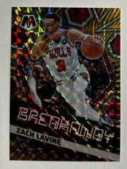 Zach LaVine [Gold] #16 Basketball Cards 2022 Panini Mosaic Breakaway Prices
