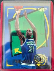 Kevin Garnett #4 Basketball Cards 1996 Fleer Rookie Rewind Prices