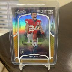 Skyy Moore [Spectrum Gold] Football Cards 2022 Panini Absolute Introductions Prices