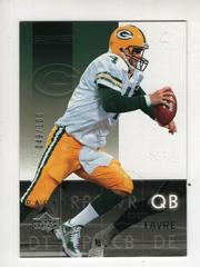 Brett Favre [Silver] #32 Football Cards 2002 Upper Deck Ovation Prices