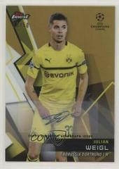 Julian Weigl [Autograph Gold Refractor] #18 Soccer Cards 2018 Finest UEFA Champions League Prices