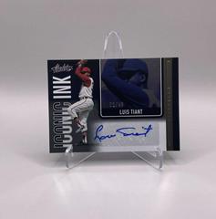 Luis Tiant #II-LT Baseball Cards 2022 Panini Absolute Iconic Ink Autographs Prices