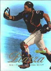 Mike Piazza #46 Baseball Cards 2000 Fleer Showcase Prices