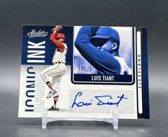 Luis Tiant [Retail] #II-LT Baseball Cards 2022 Panini Absolute Iconic Ink Autographs Prices