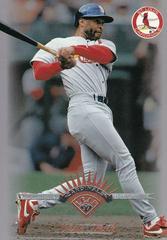 Ozzie Smith #152 Baseball Cards 1997 Leaf Prices