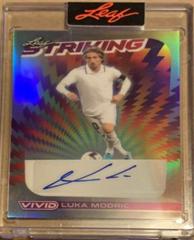 Luka Modric [Gray] Soccer Cards 2022 Leaf Vivid Striking Autographs Prices