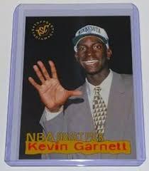 Kevin Garnett [NBA Draft Picks] #5 Basketball Cards 1995 Stadium Club Prices