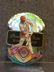 Juan Gonzalez #4 Baseball Cards 1997 Flair Showcase Diamond Cuts Prices