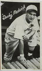 'Ducky' Medwick Baseball Cards 1936 Goudey Premiums Prices