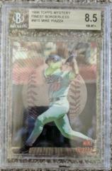 Mike Piazza [Borderless] #M15 Baseball Cards 1998 Topps Mystery Finest Prices