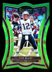 Tom Brady [Die Cut Green Prizm] #101 Football Cards 2019 Panini Select Prices