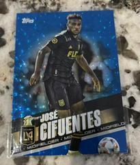 Jose Cifuentes [Blue] Soccer Cards 2022 Topps MLS Prices