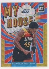 Donovan Mitchell [Gold Wave] #2 Basketball Cards 2021 Panini Donruss Optic My House Prices