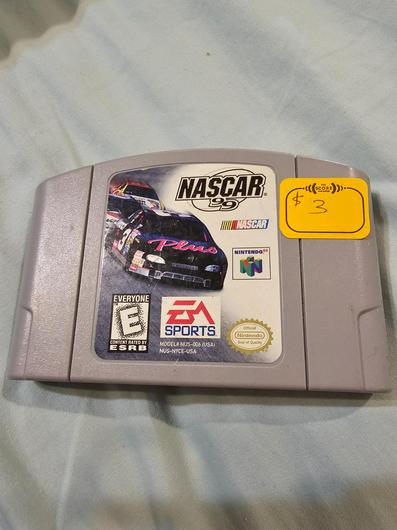 NASCAR 99 photo