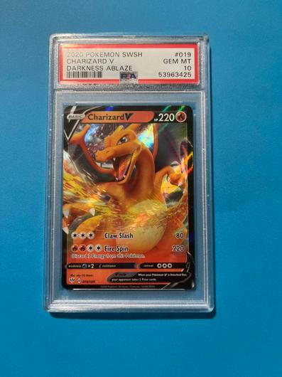 Charizard V #19 photo