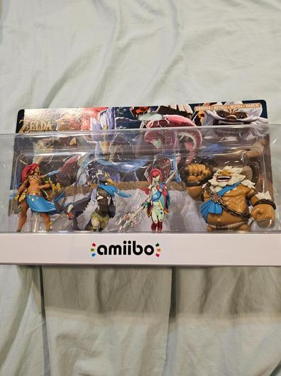 Zelda Breath of the Wild Champions Set photo