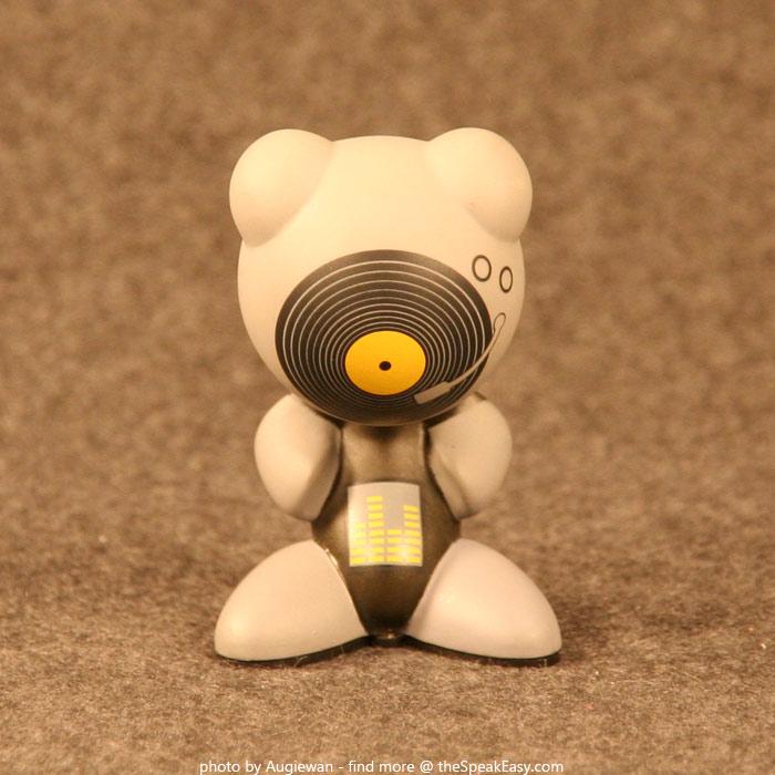 Scratch [Very Rare] Precios UB Funkeys | Compara precios sueltos, CIB y ...