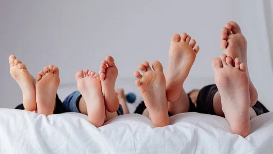 🌿 May Offer ~ Treat Yourself Twice ~ Reflexology ~ £75 (Saves £17)
