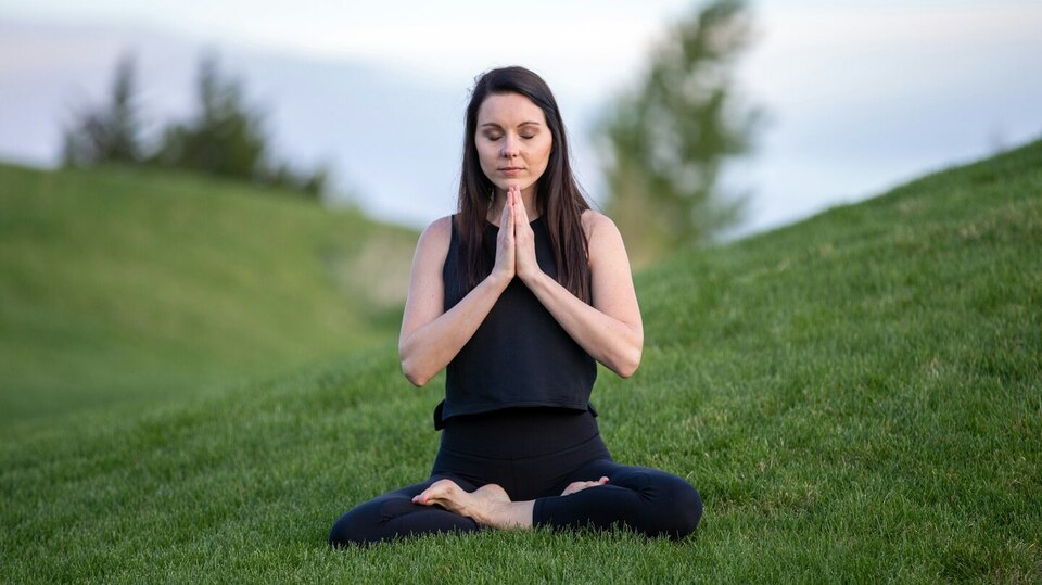 Yin & Breathwork with Veronica