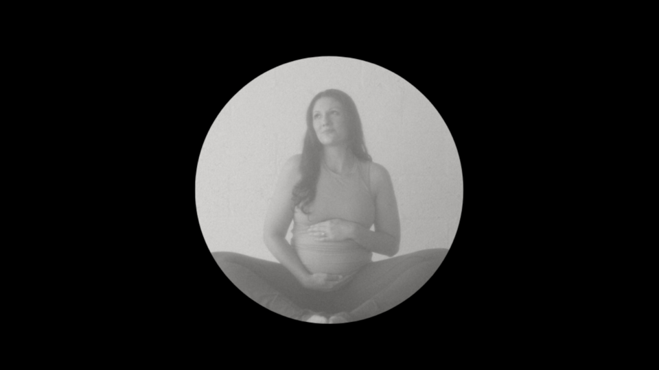 PRENATAL PHOTO PACKAGE