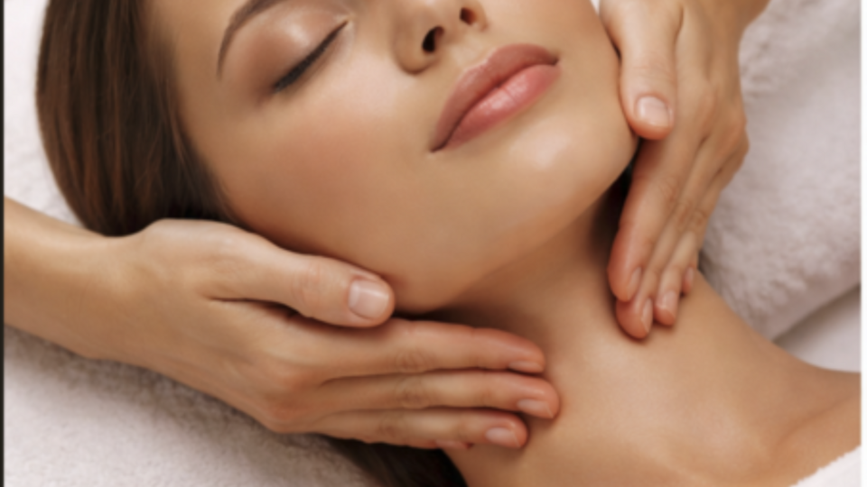 Facial Lymphatique Drainage