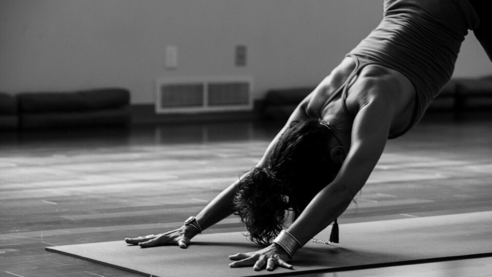 YOGA SCULPT