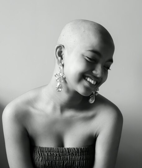 Shiroabhyanga ( Ayurvedic / Indian Head massage )  1hour = $120
