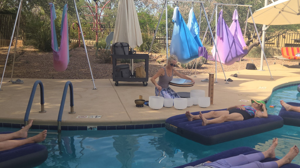 Sunset Floating Sound Meditation: A Journey of Sound & Stillness