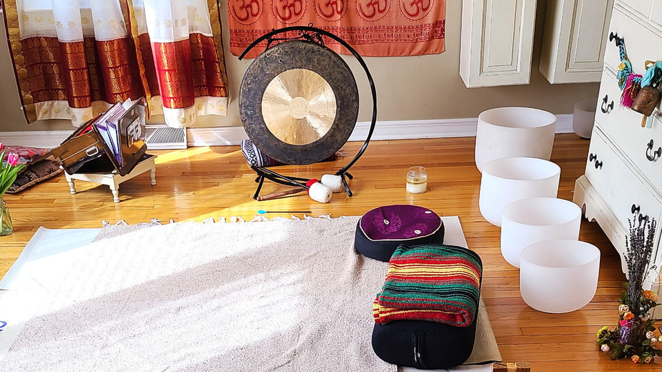 Private Virtual Sound Bath with Guided Savasana